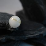 Muttermilchschmuck Milchperle mit Hasarsträhne