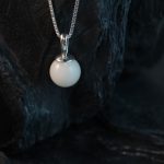 Muttermilchschmuck Milchperle mit Perlkappe