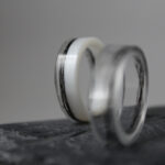 Ring mit Tierhaaren