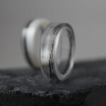 Ring mit Tierhaaren
